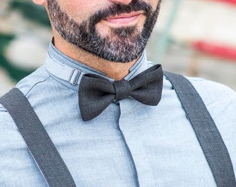 Groomsmen Linen Suspenders and bow tie, suspenders to a wedding, wedding accesssories for grooms, rustic dark grey suspenders
