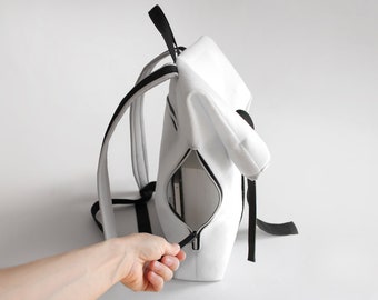 White Felt Backpack, Minimalist Foldable Design, Waterproof Pocket