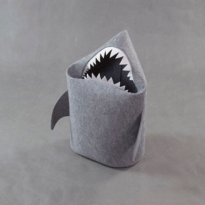 Toy basket, Gift for kid, Shark basket for toys, Kids toys, Kids hamper, Kids room décor, Felt basket, Bin for toys, Shark lover gift, Gray image 4