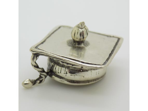 Miniature Graduation Cap/Cap in Solid 800 Silver, Italy, Dollhouse Figurine, Vintage Success Gift, 1970s-1980s, 9g