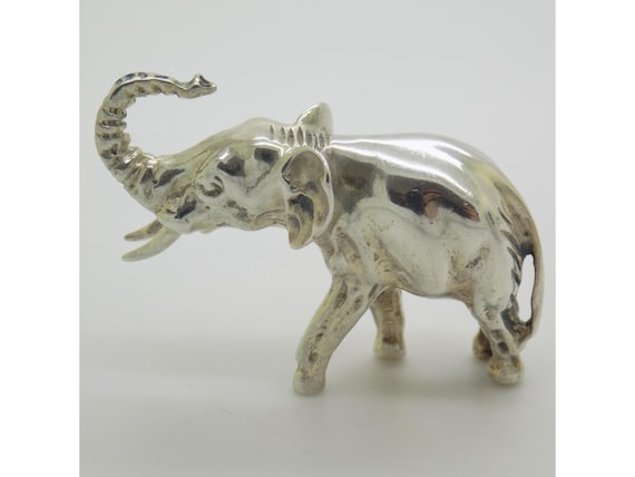 Solid Silver 835 Elephant Figurine, Vicenza, Italy. Animal Statuette with Tusks. Rare Vintage Alloy, 1970s-1980s. Handmade. 14g