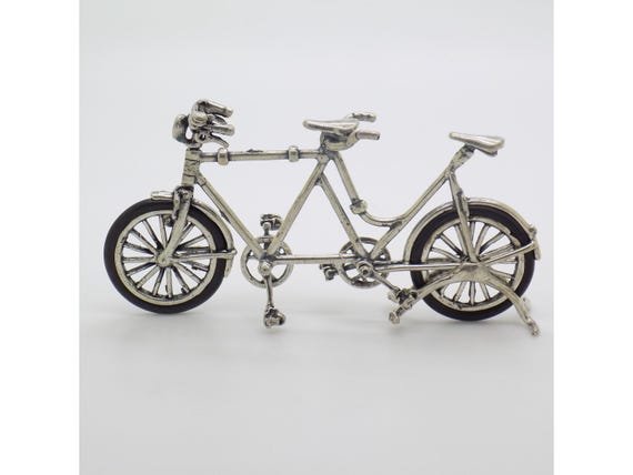 Large Tandem Bicycle in Solid 800 Silver and Rubber, Italy, Miniature Sculpture, Vintage Sport, 1970s-1980s, 8cm, 25g