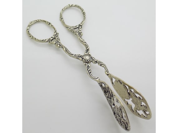 Decorative Rose Motif Sugar Tongs in Solid 800 Silver, Florence, Italy, Vintage Tea Set 1970s-1980s, 24g