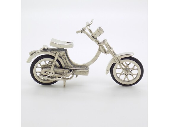 Miniature Moped Scooter in Solid Silver 800 Arezzo Italy Figurine Vintage Two-Wheeled Vehicle 1970s 1980s 32g