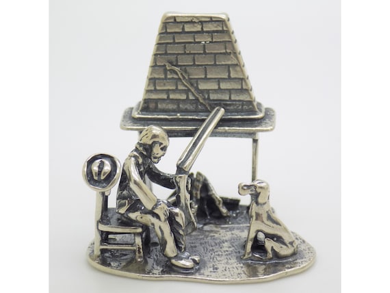 Miniature Hunter Dog Fireplace Solid Silver Genre Scene Hunting Intimate Sculpture Vintage 1970s 1980s Italian Silversmithing 25.9g