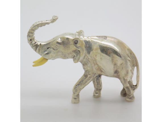Sterling Silver 925 Elephant Figurine, Italy, 1960s-70s, Vintage Miniature Animal, Italian Goldsmithing, Collectible Statuette