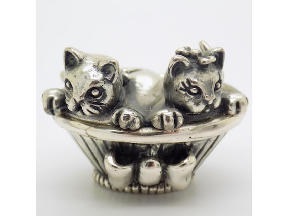 Kittens in a Solid Silver Basket 800 Sacchetti Arezzo Italy Miniature Figurine Vintage Animal 1980s 1990s 33g