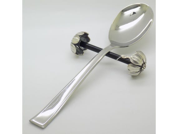 Daisy Spoon Rest in Solid 925 Sterling Silver and Glass, Ottaviani Italy, Modern Design, Luxury Vintage Tableware