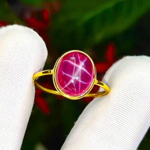 Handmade Red Lindy Star Ruby Gemstone Ring, 925 Starling Silver Gold Plated Jewelry