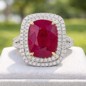 Naturlig rubin och diamant 14K vitguld kuddslipad vigselring 6,50 ct
