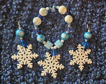Snowflake bracelet and earrings set