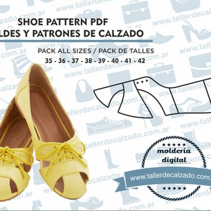 Könnte beinhalten: Ein digitaler Download von Schuhmustern für die Größen 35-42. Das Bild zeigt ein Paar gelbe Schuhe mit Schnürsenkeldesign und einem Ausschnitt. Der Text "SHOE PATTERN PDF MOLDES Y PATRONES DE CALZADO PACK ALL SIZES / PACK DE TALLES 35 - 36 - 37 - 38 - 39 - 40 - 41 - 42" ist auf dem Bild zu sehen.
