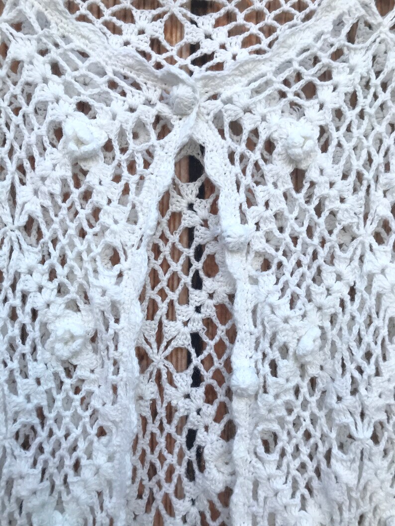 Vintage 90/'s Sweater White lace Cardigan Crocheted Sweater Button Up Sweater 80/'s Sweater Small Medium Cotton P