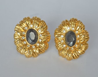 Fabulous Runway 18 kt GP Vintage 1991 "KJL For AVON" Earrings Onyx Rhinestone clip