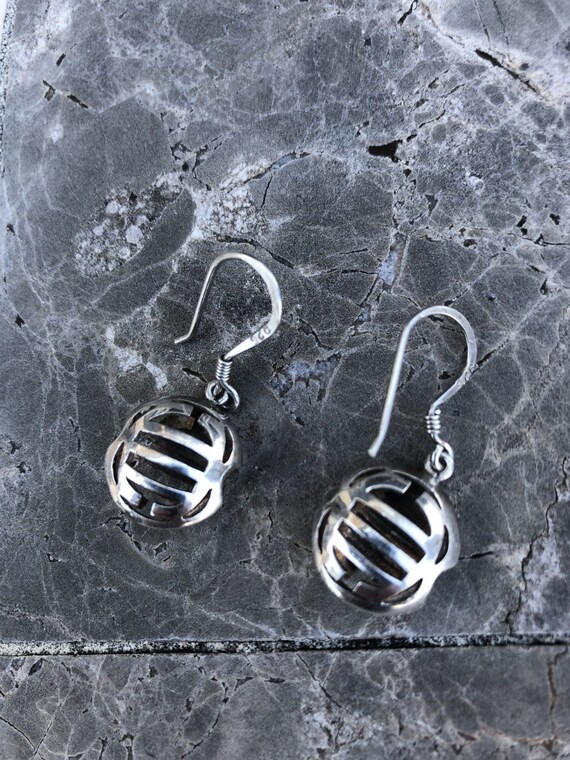 Vintage Round .925 Sterling Silver Pierced Earrings W/ Cut-out 