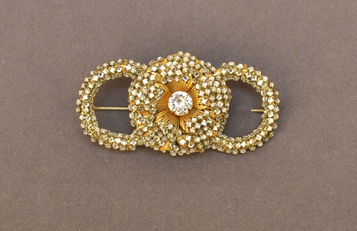 GLORIOUS Vintage 1940 MIRIAM HASKELL Rhinestone Gold Brooch