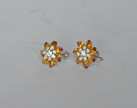 Early Vintage KRAMER Gold and Clear Rhinestone Ea… - image 3