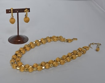 1962 CROWN TRIFARI Necklace and Earring Set "Electra Collection"
