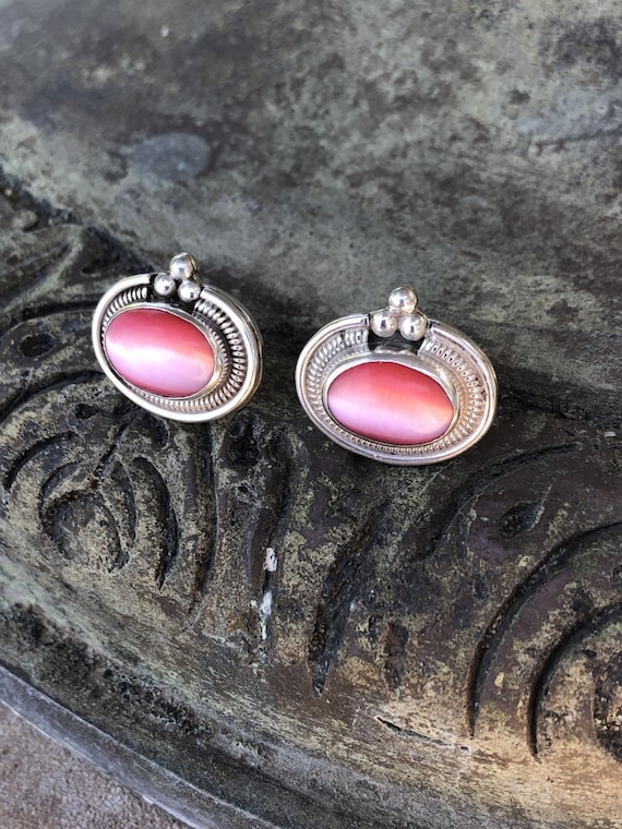 Signed Mexican 925 Silver Earrings Oval Pink Cats… - image 1