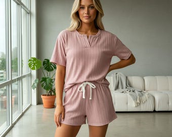 Women's Knit Pajama Set: Short-Sleeve Loungewear, Jacquard PJs (Pink, Gray, Blue)