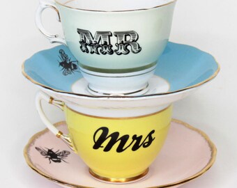 Vintage Mr & Mrs vintage teacups set, wedding gift