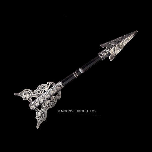 Victorian Banded Scottish Agate Arrow-  Sterling Silver Brooch