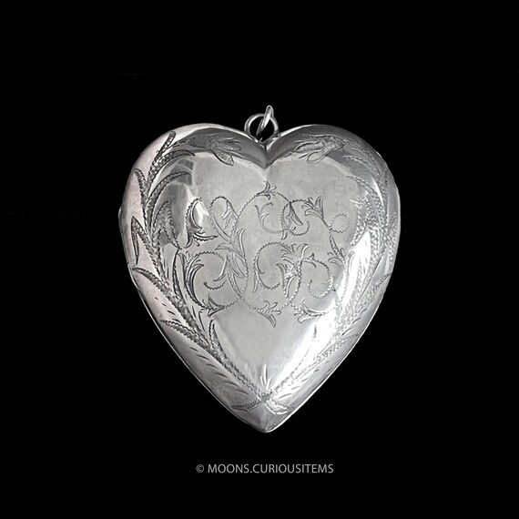 Antique French Heart Ex Voto, Solid Silver Opening Sacred Heart With Beautiful Engravings & Monogram