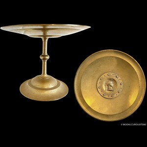 Elegant Antique Bronze Pedestal Dish W Detailed Soldier&#39;s  Profile For Display-Tazza