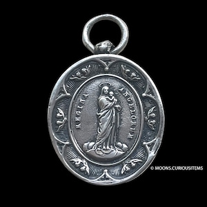 Antique French Large Reliquary Locket -Solid Silver ,Beautiful, Without Relic