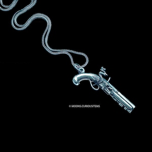 Vintage  Sterling Silver Dueling Pistol-Wonderfully Weighty & Detailed Pendant