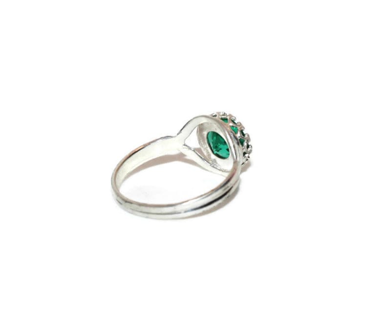 Emerald Ring Sterling Silver Crown Setting 8MM Gemstone