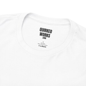 T-shirt met de tekst "Truth Cancelled", protestshirt met rode stempel: politieke satire, mediawijsheid, burgerrechten, grappig statement-shirt afbeelding 3