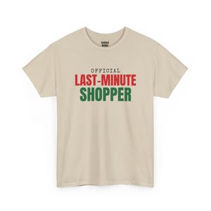 Offizielles Last-Minute-Shopper-Shirt, lustiges Weihnachts-T-Shirt, Weihnachtsgeschenk für Sie oder Ihn, Outfit für die Weihnachtsfeier, Partnerlook für die ganze Familie Bild 5