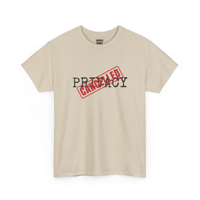 Camiseta "Privacidad Cancelada", Camiseta de Protesta con Sello Rojo: Antivigilancia, Cuarta Enmienda, Libertades Civiles, Camiseta con Mensaje Político Divertido imagen 5