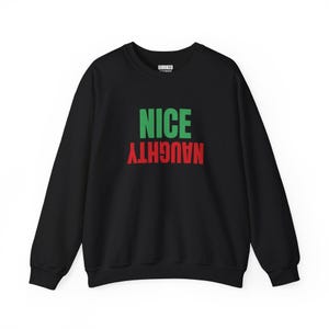Leuke, ondeugende, ondersteboven trui, kersttrui, kerstcadeau voor hem of haar, kerstfeestoutfit, bijpassende kerstoutfit voor het hele gezin afbeelding 3