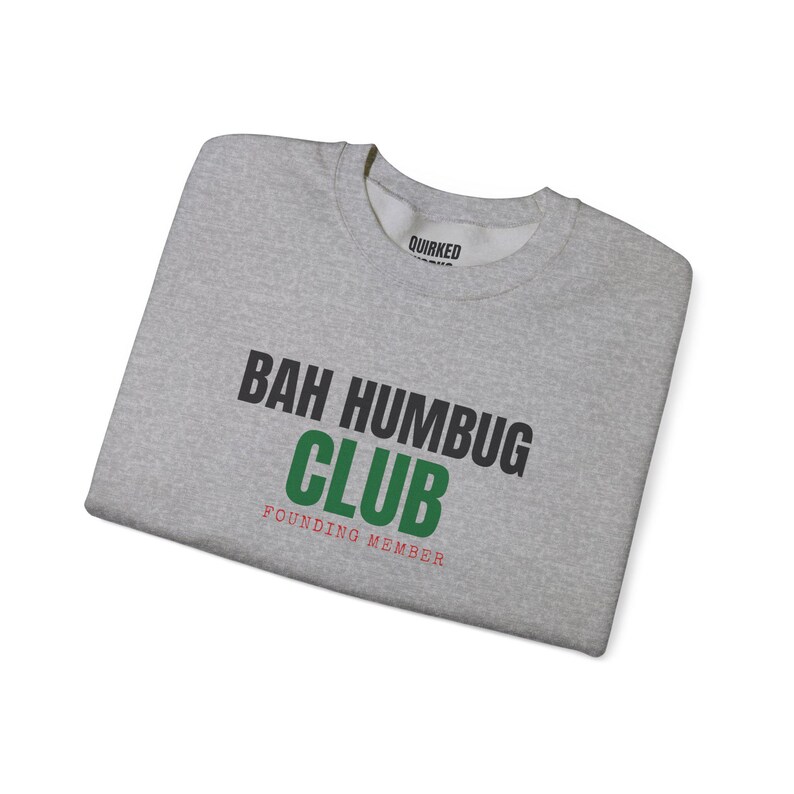 Sweatshirt für Gründungsmitglieder des Bah Humbug Clubs, Weihnachtspullover mit Rundhalsausschnitt, Weihnachtsgeschenk für Sie oder Ihn, Outfit für die Weihnachtsfeier, Partnerlook für die ganze Familie Bild 8