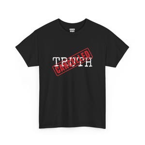 T-shirt met de tekst "Truth Cancelled", protestshirt met rode stempel: politieke satire, mediawijsheid, burgerrechten, grappig statement-shirt afbeelding 1