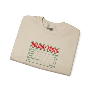 Sweatshirt met voedingswaarde-etiket en feestelijke print, kersttrui met ronde hals, kerstcadeau voor hem of haar, outfit voor een kerstfeest, bijpassende kerstoutfit voor het hele gezin afbeelding 6