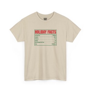 Maglietta con etichetta nutrizionale e informazioni sulle vacanze, maglietta natalizia divertente, regalo di Natale per lei o per lui, abbigliamento per feste di Natale, abbigliamento natalizio coordinato per tutta la famiglia immagine 5