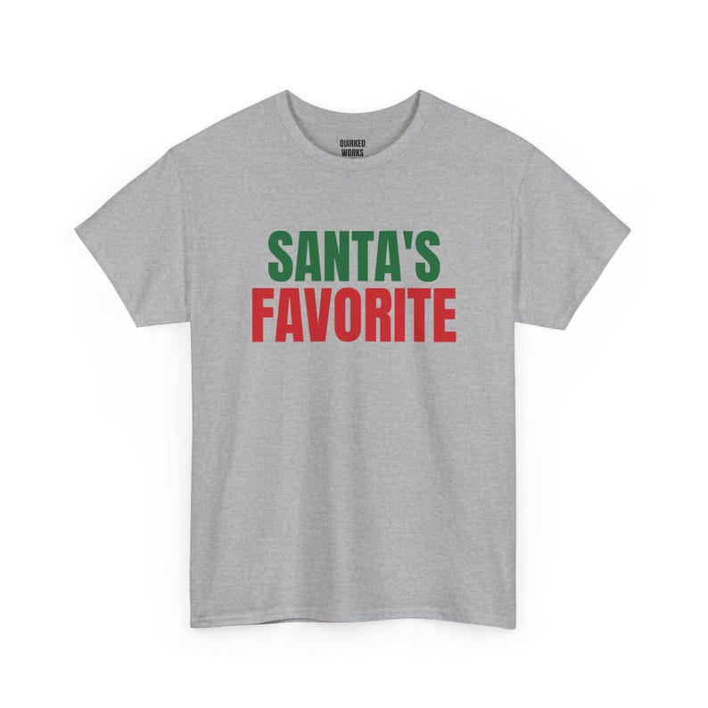 Camiseta favorita do Papai Noel, camiseta natalina divertida, presente de Natal para ela ou para ele, roupa para festa de Natal, combinação natalina para a família imagem 6