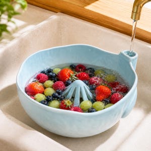 Obstwaschbecken aus Keramik, handgefertigtes, selbstentleerendes Beerensieb, Serviergeschirr für die Landhausküche