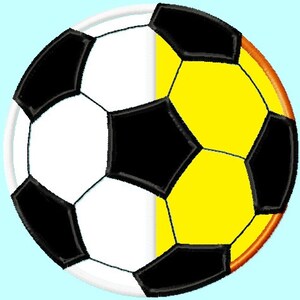 サッカー分割2色ボール、アップリケ刺繍デザイン、4サイズ即時ダウンロード