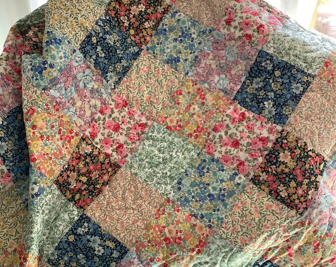 Pretty Little Floral Patchwork Quilt for Baby or Toddler. Ideal Lap Top
