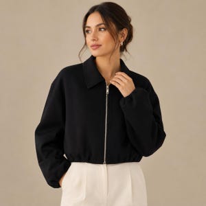 Damjacka med kort dragkedja: Minimalistisk koreansk streetwear-stil