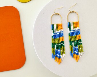 Pendientes de cuentas de semillas hechos a mano por Modish / Formas sin objetivo / Abstractos / Divertidos y originales