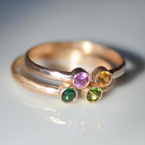 Anillo de Madres - Anillo de Oro de 14k con Doble Piedra de Nacimiento