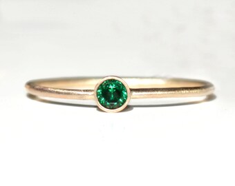 14k Gold Filled Emerald Ring - Solitaire Birthstone