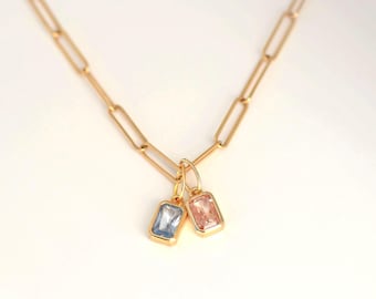 Collar con piedra natal en forma de baguette chapado en oro de 14k: Piedras natales personalizadas