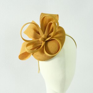 Mustard Yellow Mesh Fascinator, Royal Ascot Race Hat, Wedding Guest Hatinator, Mustard Yellow Headpiece for Church