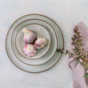 White Dinnerware Set of 2, Stoneware Plates and Bowl Dinner Set, Ceramic Serving Bowls, Large Plates and Large Salad Bowl